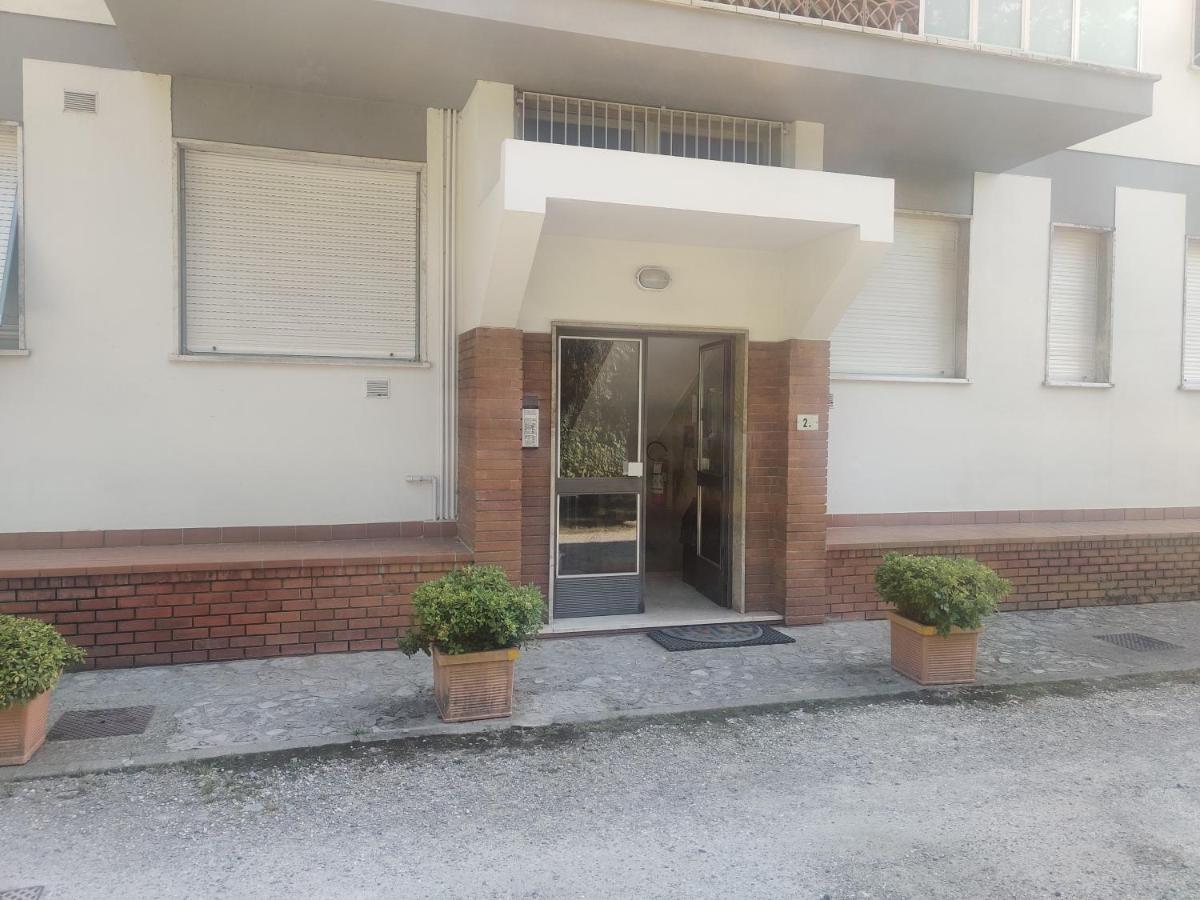 Appartamento Nelly - Per 4 Persone - Caray Park - Sale Marasino - Lago D'Iseo Marone Bagian luar foto