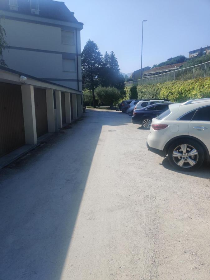Appartamento Nelly - Per 4 Persone - Caray Park - Sale Marasino - Lago D'Iseo Marone Bagian luar foto